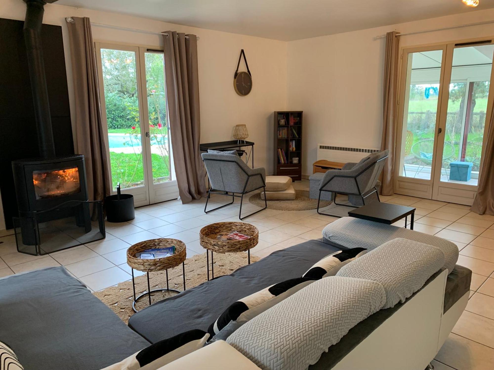 Gite 3 Etoiles Les Gourlines Avec Balneo, Veranda, Piscine Et Garage Avermes Zewnętrze zdjęcie